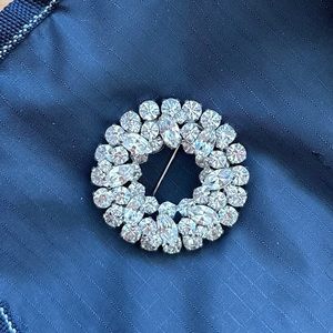 Vintage! Sherman Silver Wreath Brooch